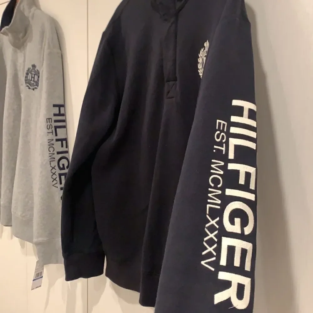 Men’s  Sweater - Picture 4 of 14